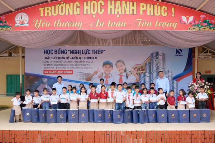 HỌC BỔNG “NGHỊ LỰC THÉP” 2025: HÀNH TRÌNH GIEO NIỀM TIN, DỰNG TƯƠNG LAI
